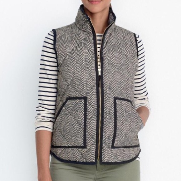 J. Crew Jackets & Blazers - J Crew grey herringbone quilted puffer vest ❄️